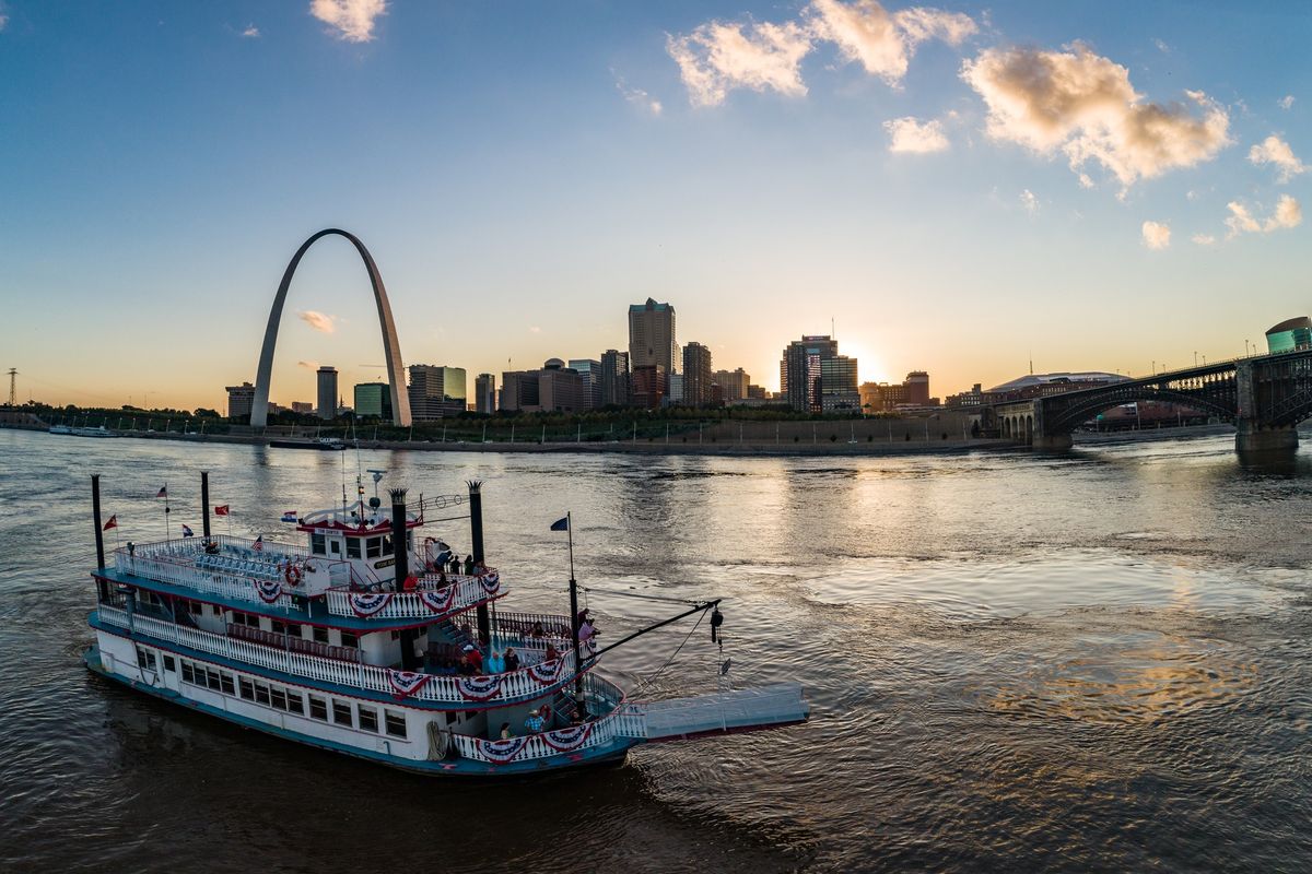 Skyline Dinner Cruise