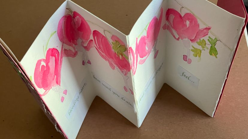 Making Handmade Books: Accordion Books with artist in residence Jackie Moylan 