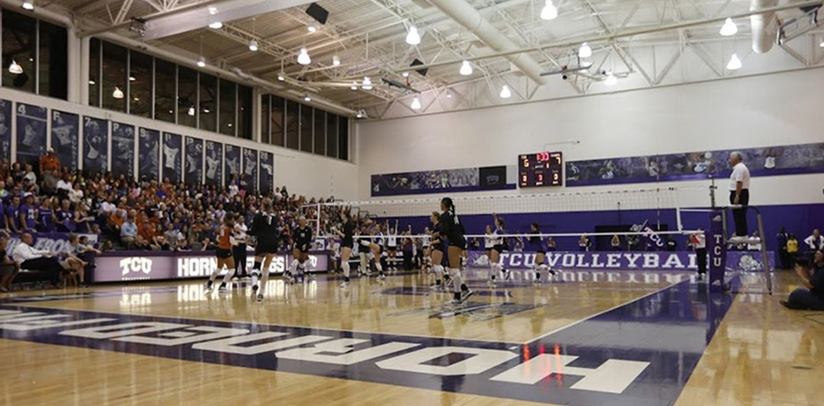 UT Arlington Mavericks at TCU Horned Frogs Womens Volleyball