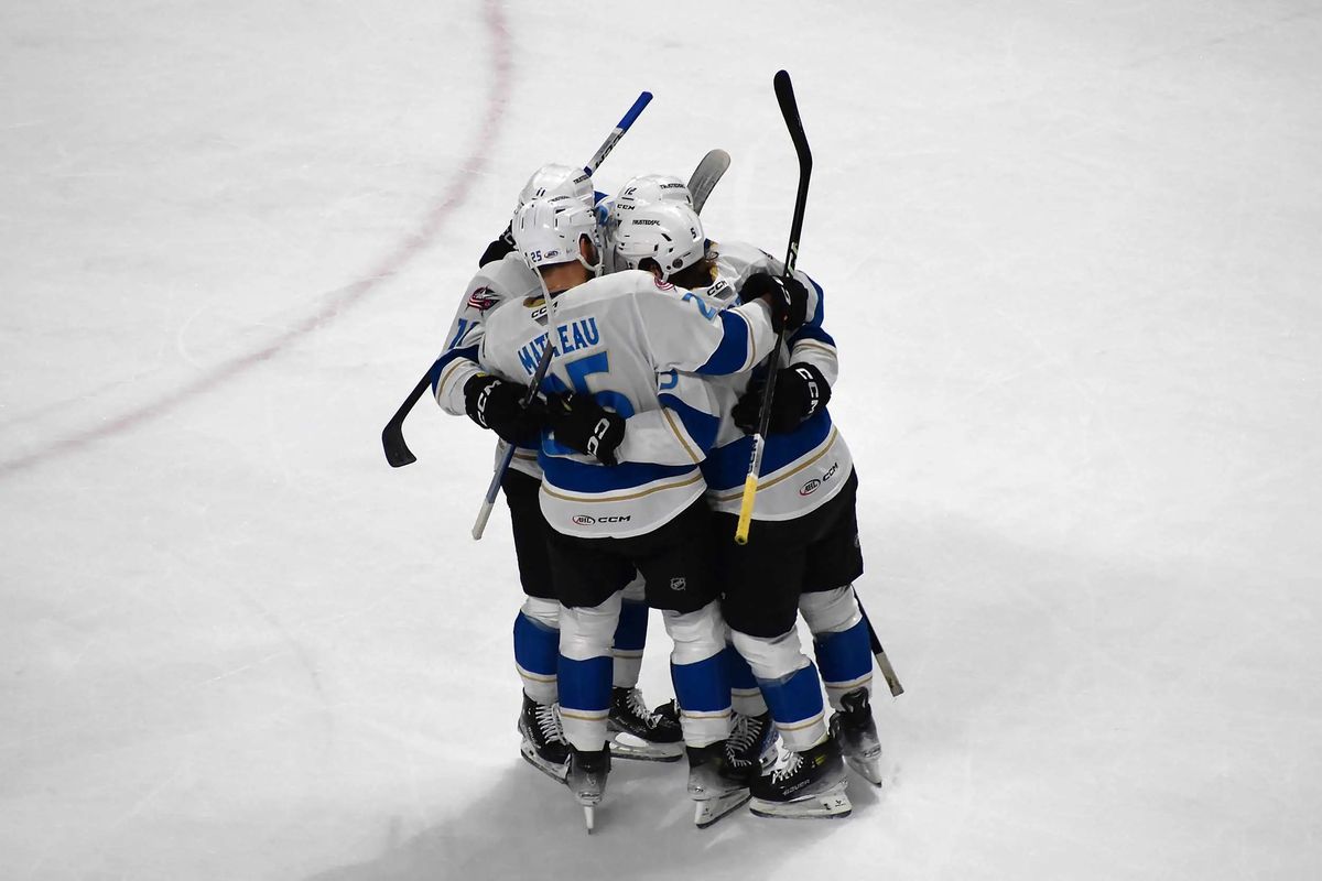 Syracuse Crunch vs. Cleveland Monsters at Upstate Medical University Arena at Onondaga County War Me