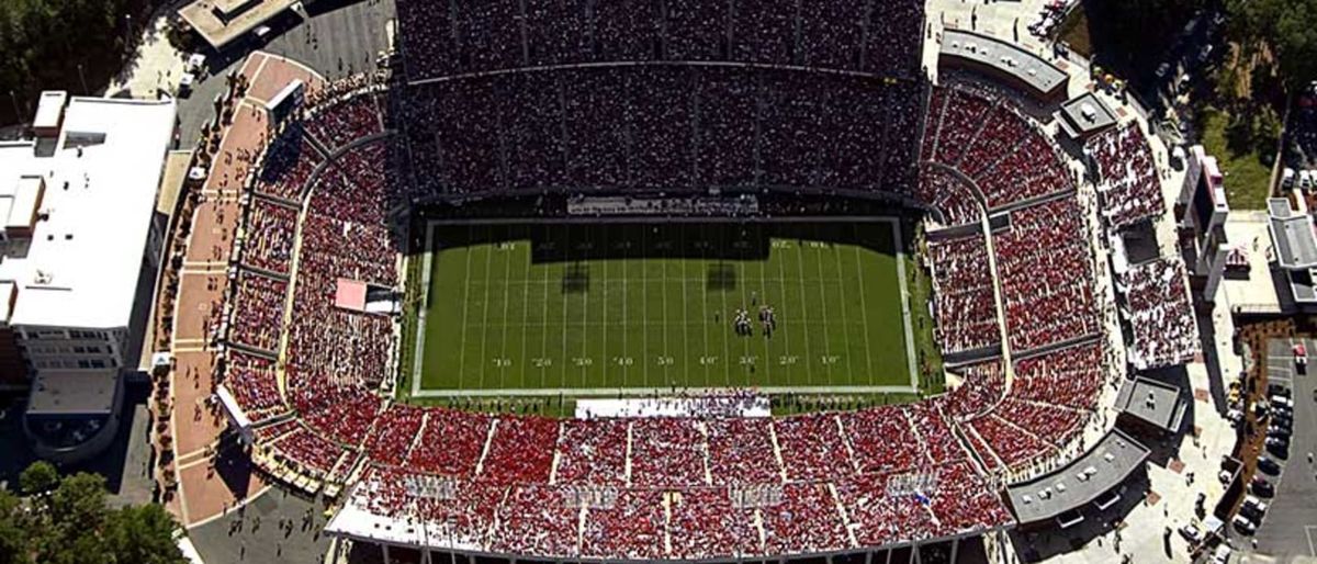 North Carolina Tar Heels at North Carolina State Wolfpack Football at Carter-Finley Stadium