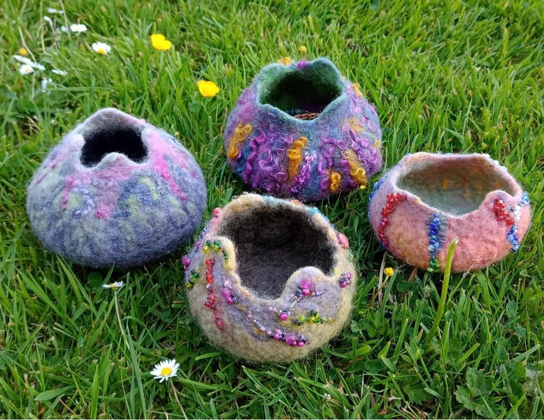 Wet Felting (bowl or bag) 