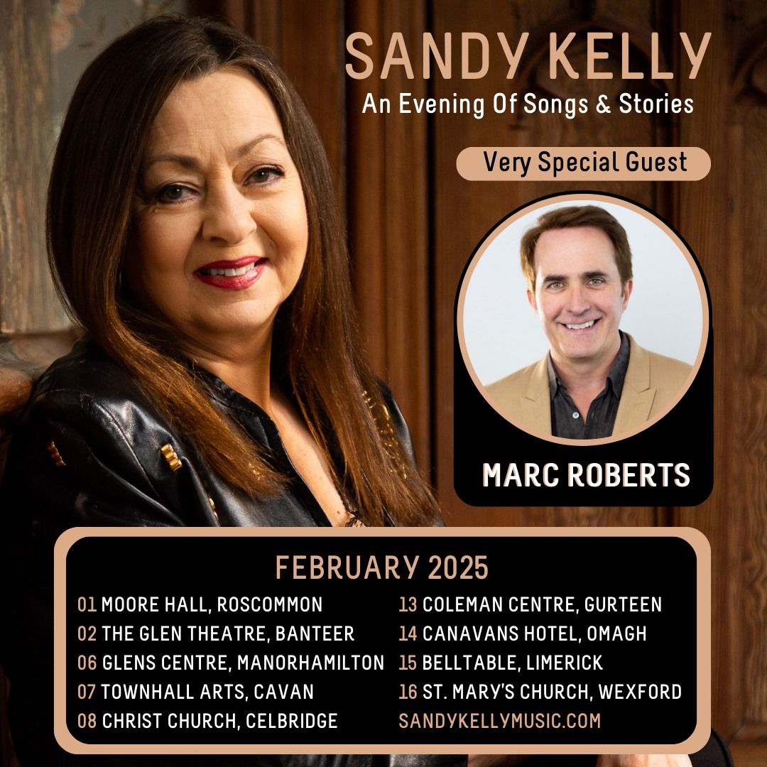 Sandy Kelly at The Glen Theatre Banteer