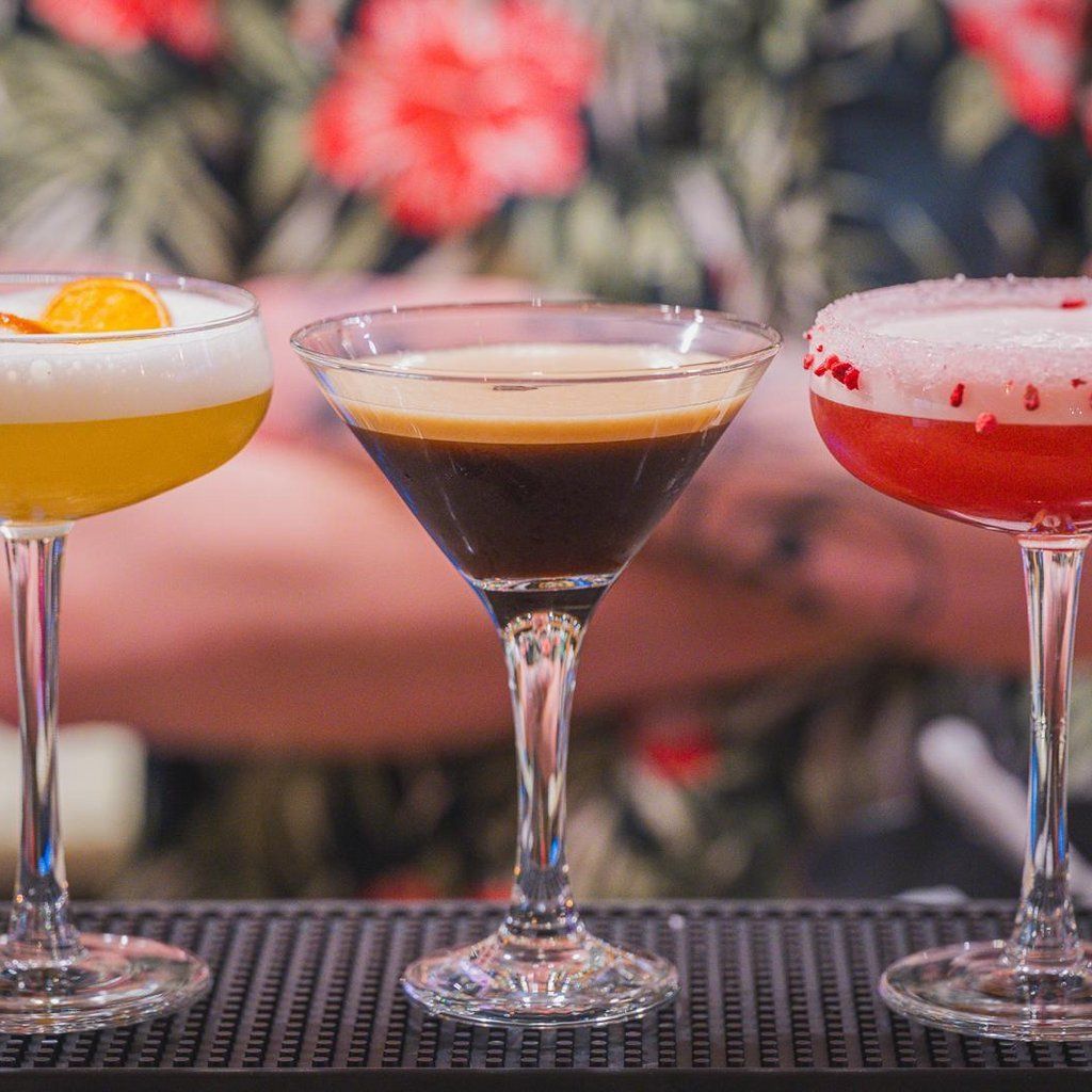 Bottomless Brunch - Cocktail Masterclass with live music