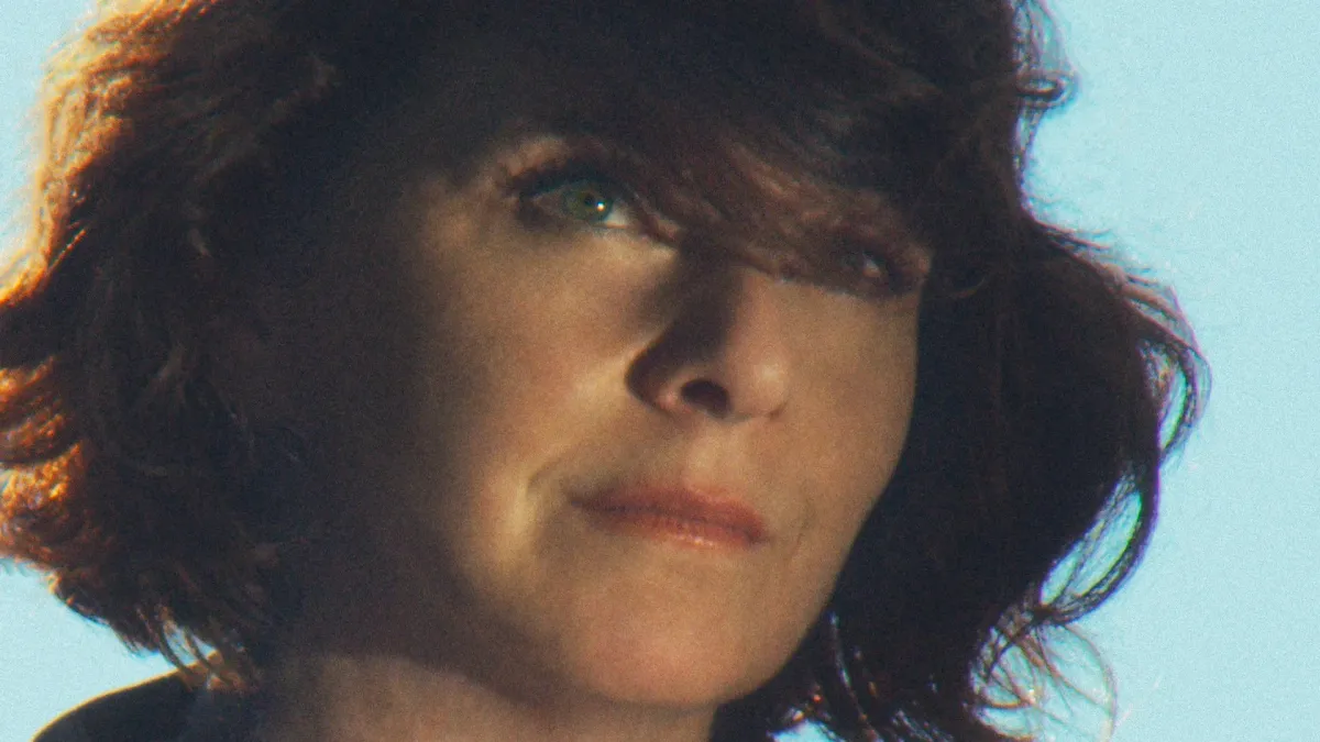 M\u00e9lanie Pain, Nouvelle Vague, Brian Lopez in