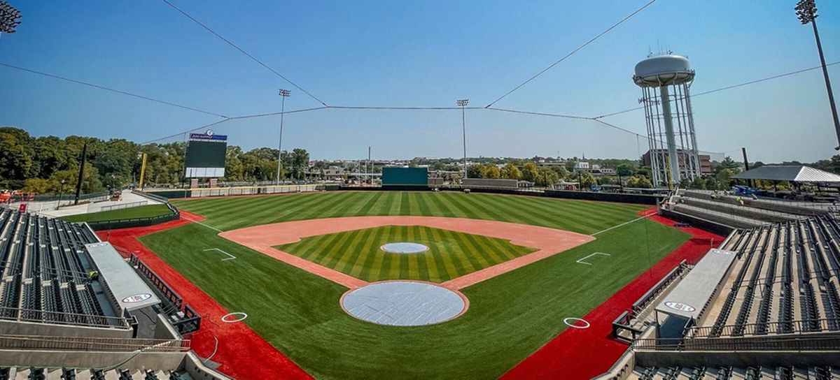 Beloit Sky Carp at Cedar Rapids Kernels at Veterans Memorial Stadium - IA