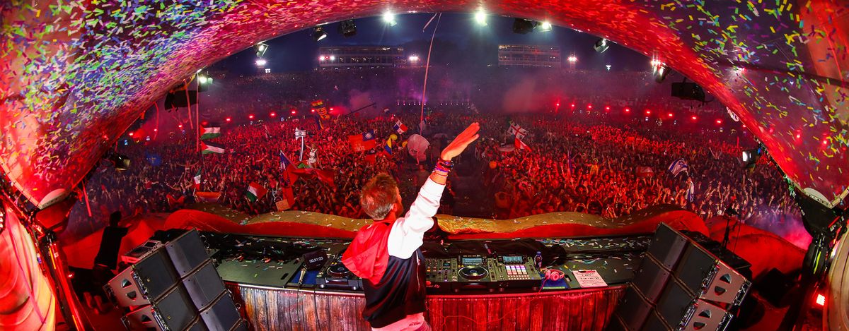 David Guetta at LIV Beach Las Vegas