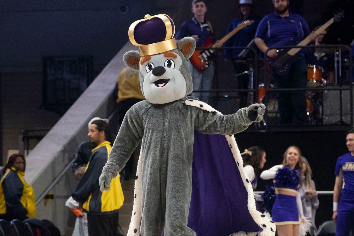 James Madison Dukes at Marquette Golden Eagles Womens Volleyball at Al McGuire Center