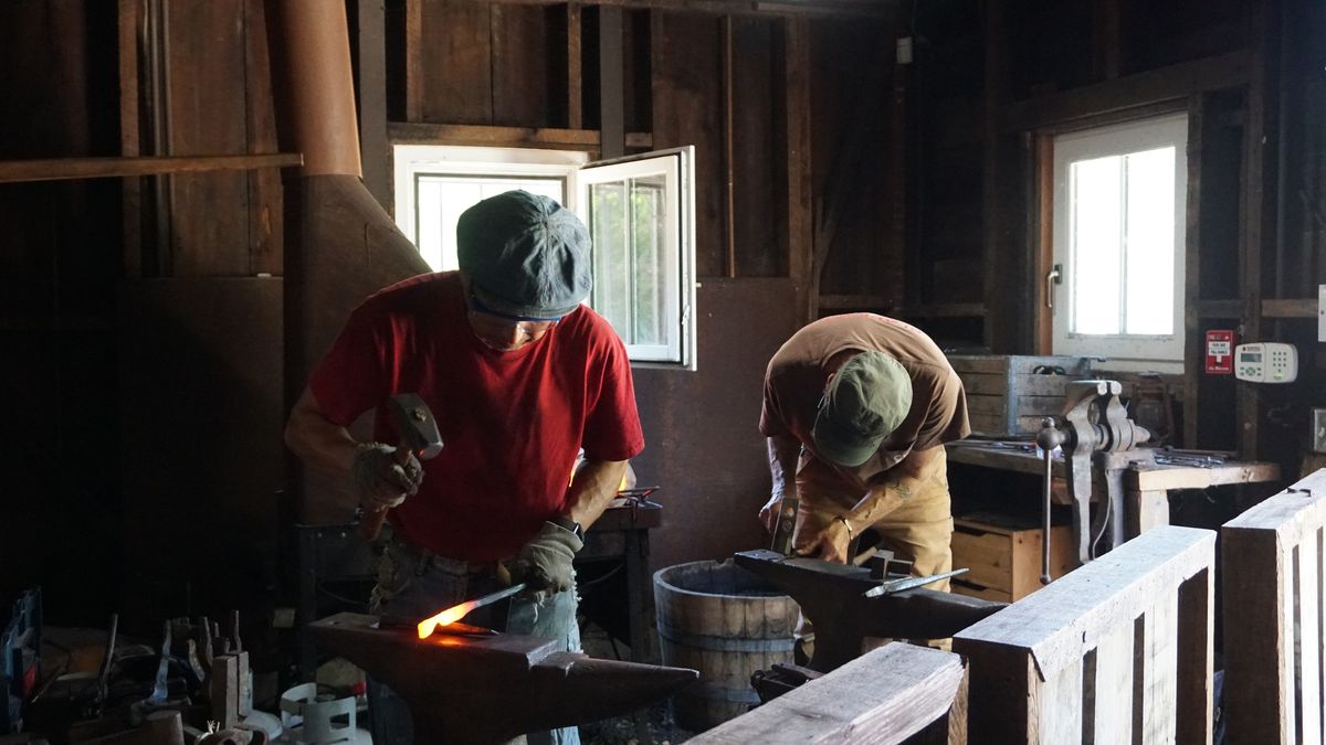 Intermediate Blacksmithing with Focus on Projects