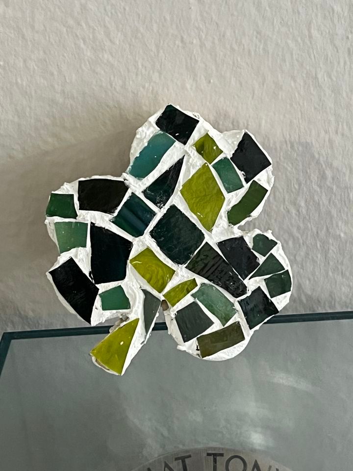 DIY Shamrock Mosaic Craft Party at Second Dawn Brewing