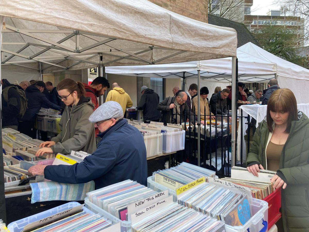 Derby Outdoor Record Fair Tues 24th Dec 9-2pm. DE1 1NN Christmas Eve