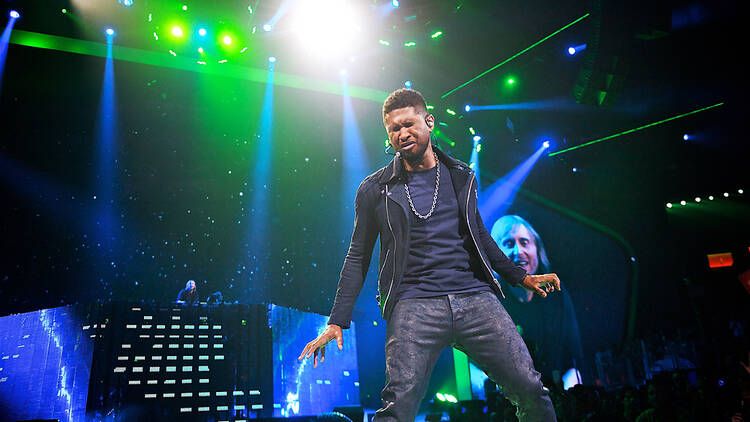 Usher at Footprint Center