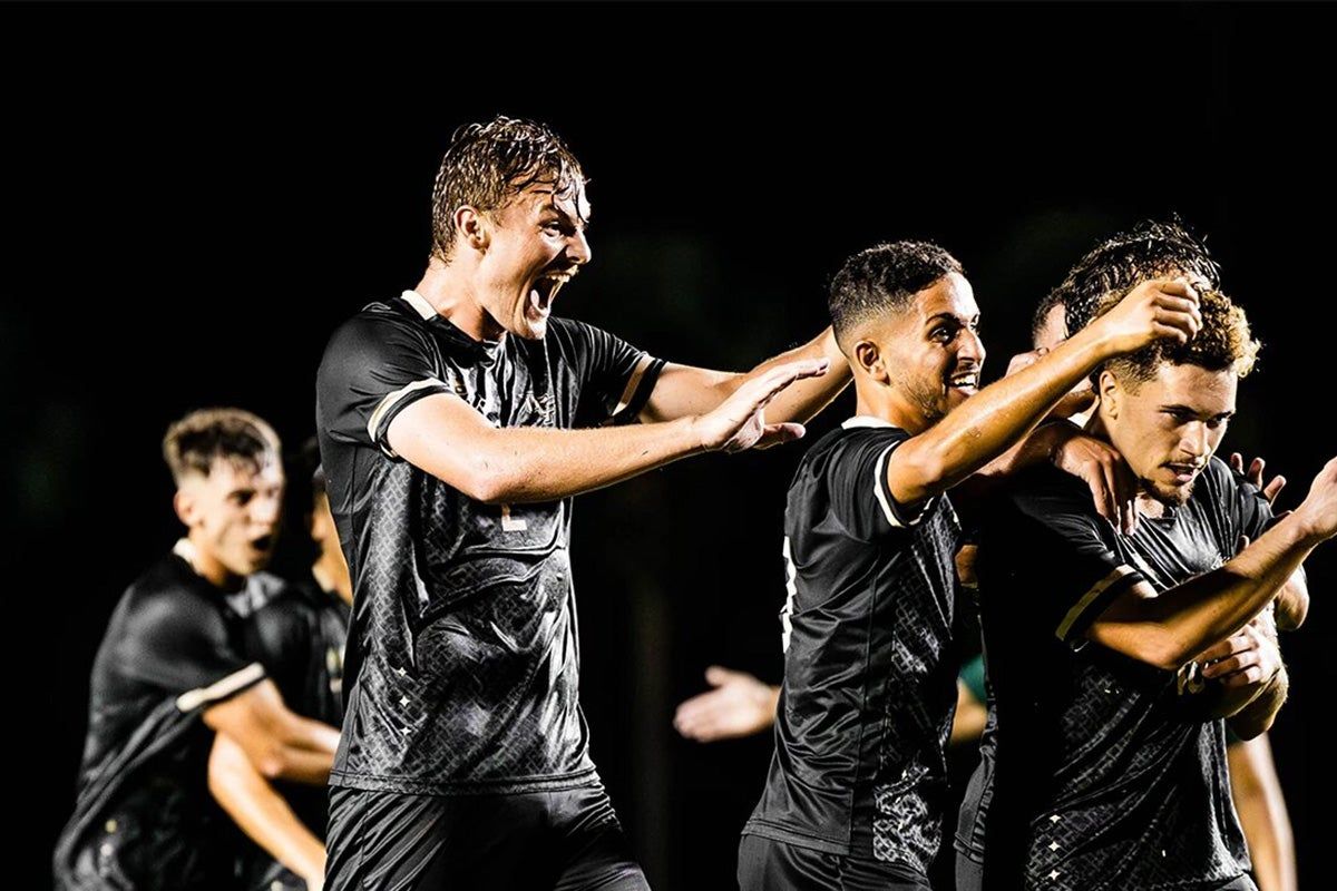 Coastal Carolina Chanticleers at West Virginia Mountaineers Mens Soccer