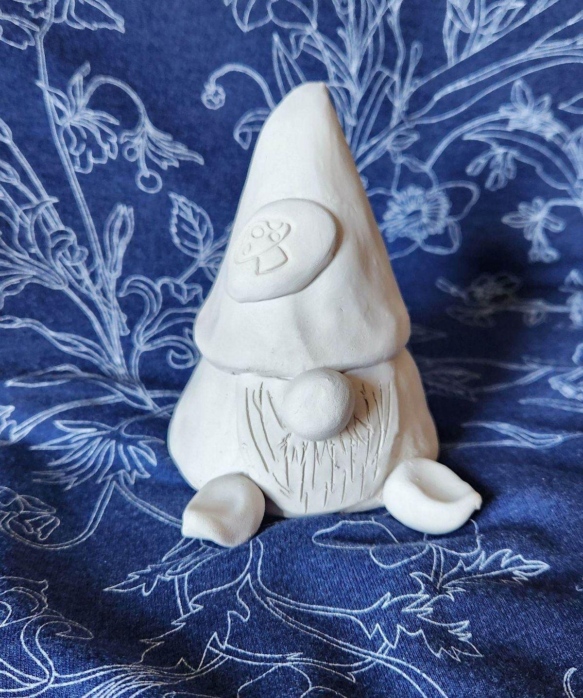 Clay handbuilding class- Gnome