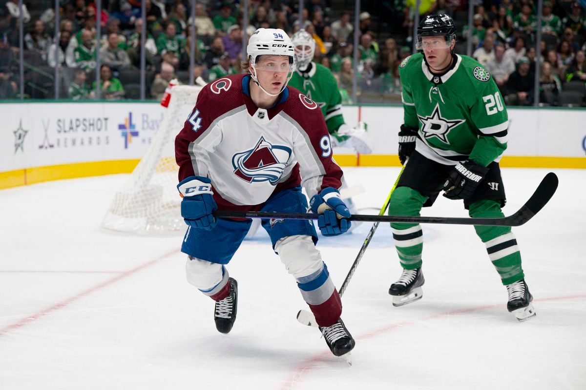 Colorado Avalanche at Dallas Stars