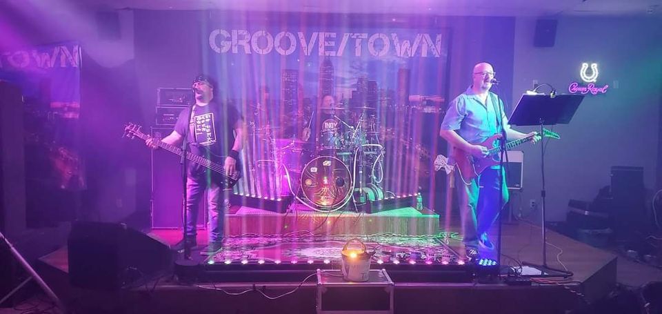 Groove\/ Town Returns to the Thompson house! 