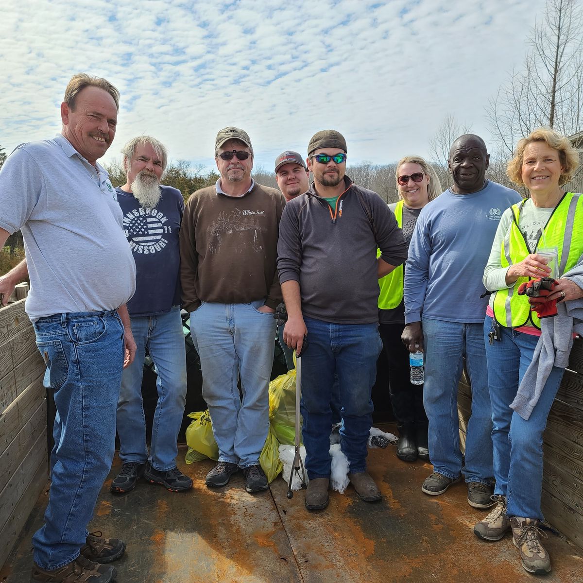 No More Trash! Volunteer Trash Pick Up