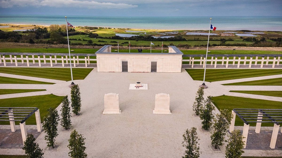 Battlefields to D-Day Beaches inc the British Normandy Memorial. \u00a3619.00 p.p