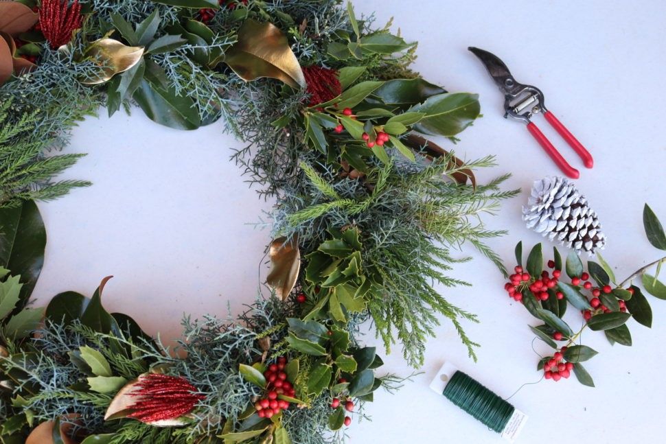 Make Your Own! Fresh Wreaths: What To Grow And How To Make Them