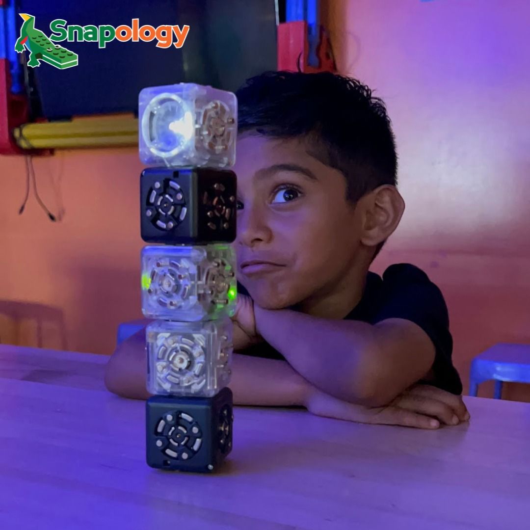 Responsive Robotics Homeschool Class Series with Cubelets\u00ae