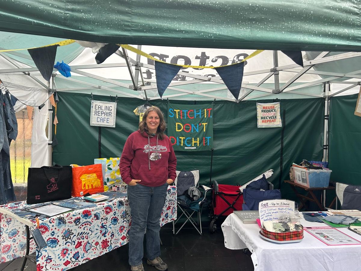 Reduce and Recycle Hub at Acton Market