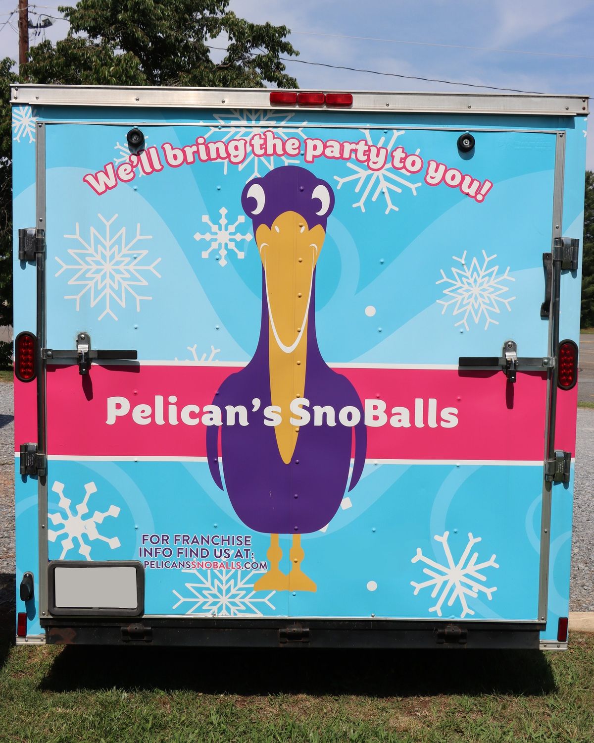 Pelican's SnoBalls @ Aurora Fossil Fest 2024