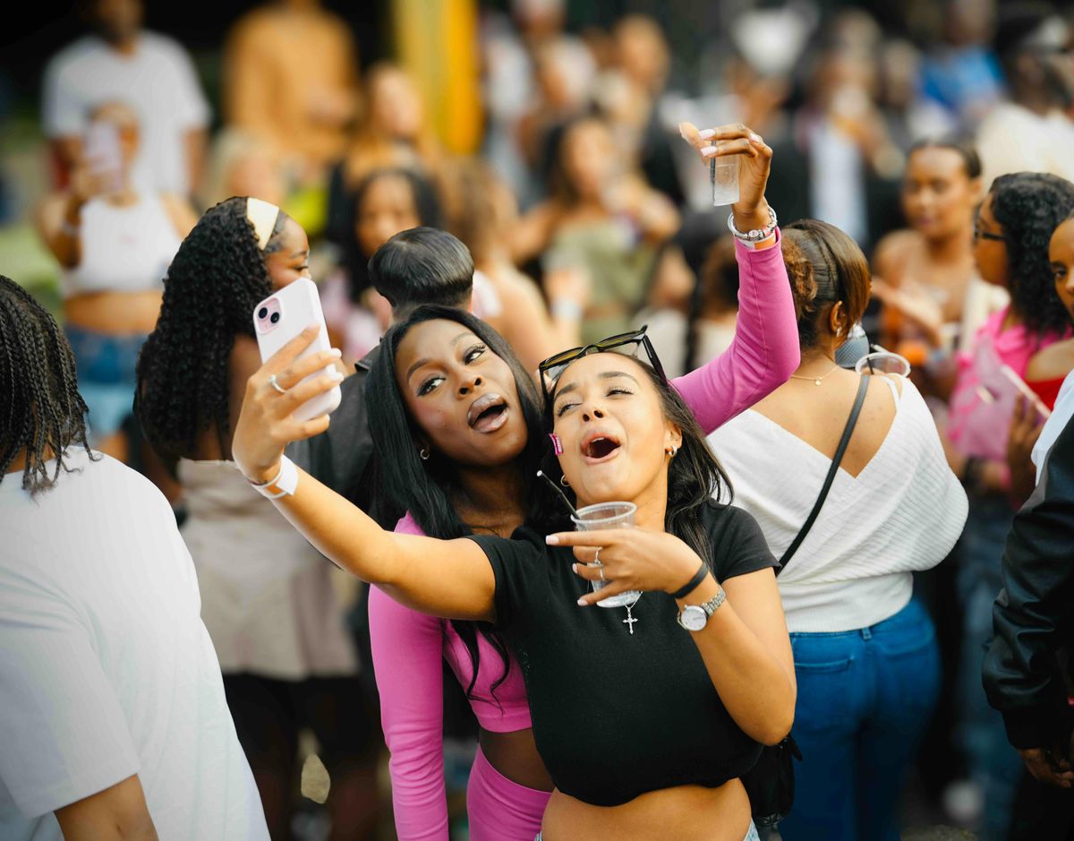 DAY PARTY EAST - RnB, 90s, 2000s, Slow Jams Closing Day Party (1200+ RAVERS)