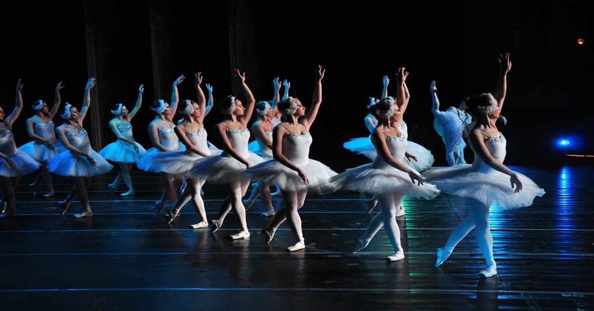 Wroc\u0142aw: Royal Ukrainian Ballet - Jezioro \u0142ab\u0119dzie