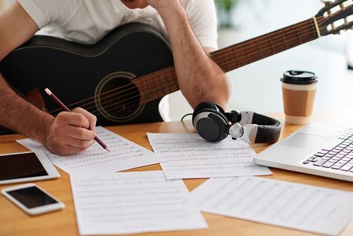 Taller de escritura y composición de canciones, Galpón de la Música, Rosario, 4 May 2021