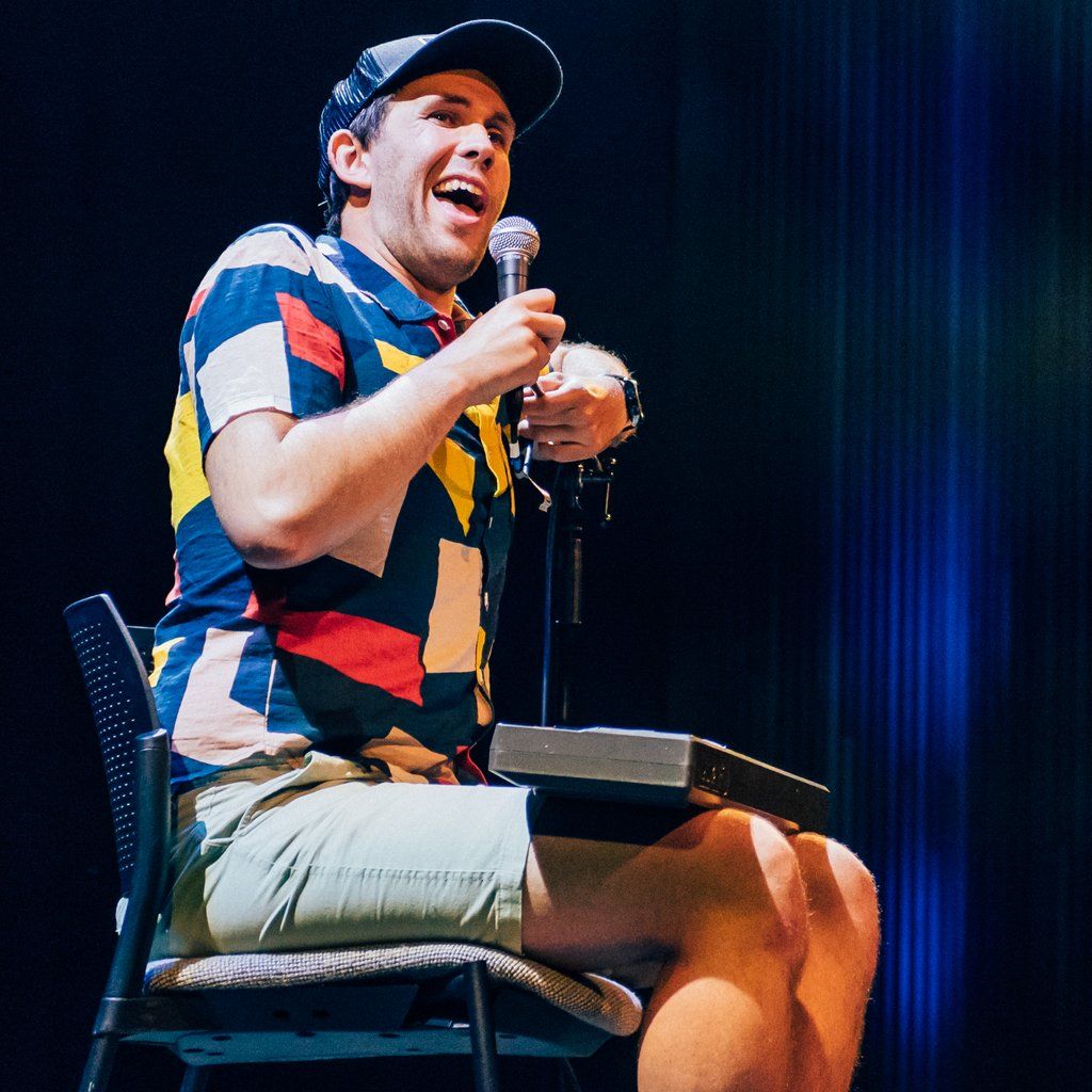 The Warehouse Comedy Club : Tom Taylor + Support