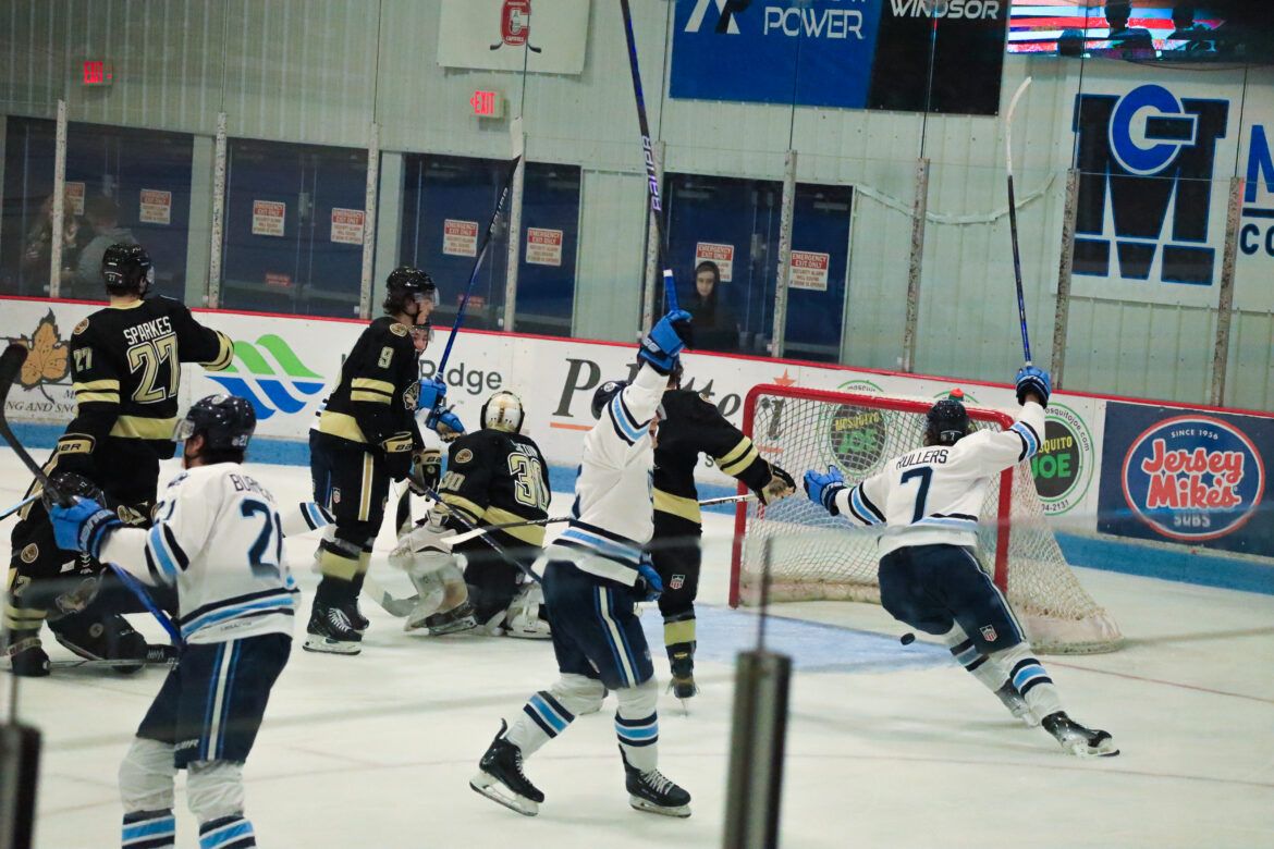 Muskegon Lumberjacks at Madison Capitols