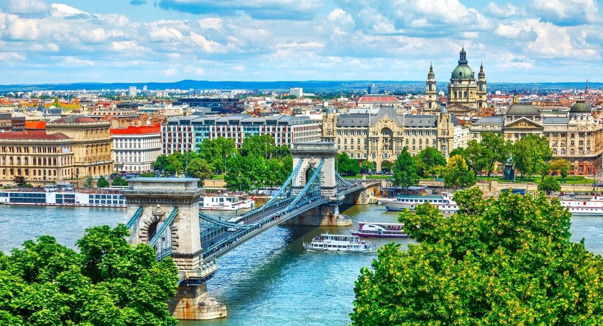 First Class Cultural and Culinary Tour of Hungary