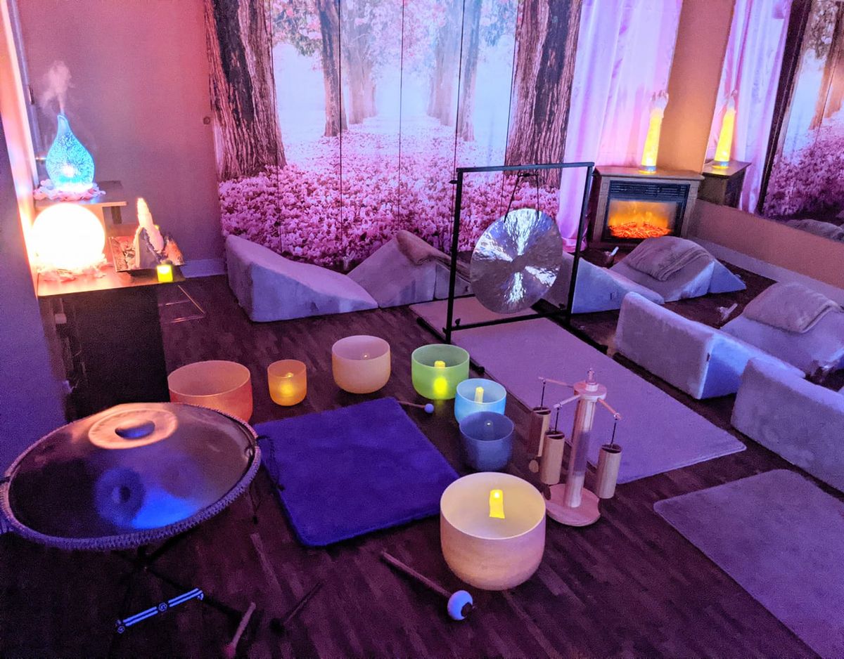 Full Moon Sound Journey & Aura Reading