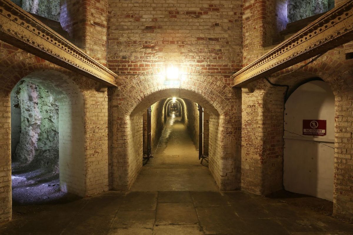 \ud83d\udc7b Ghost Hunt at Fort Nelson, Portsmouth 