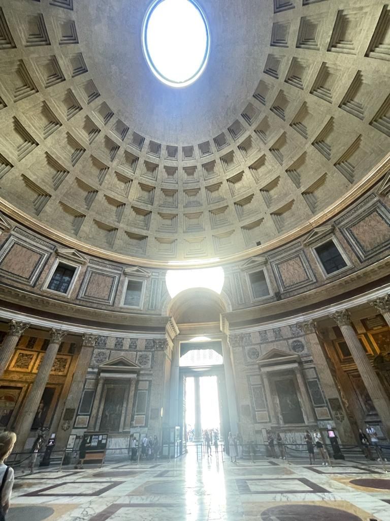 Equinozio d'Autunno ed effetto di luce al Pantheon