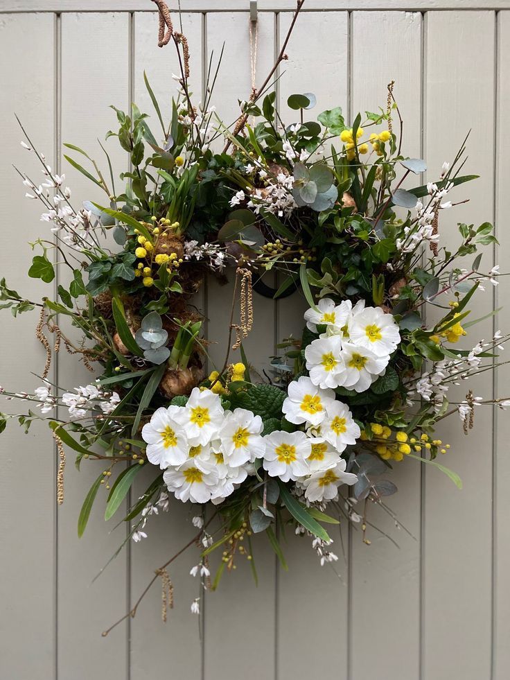 Spring Living Wreath Making 