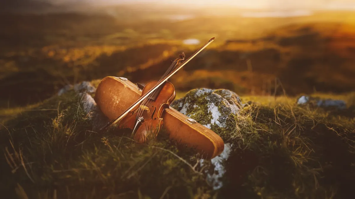 Daniel Hope, Adam Laloum, Alexandre Kantorow, Aur\u00e9lien Pascal, Edgar Moreau, Lawrence Power, Lorraine Campet, Martin Fr\u00f6st, Simos Papanas in Paris