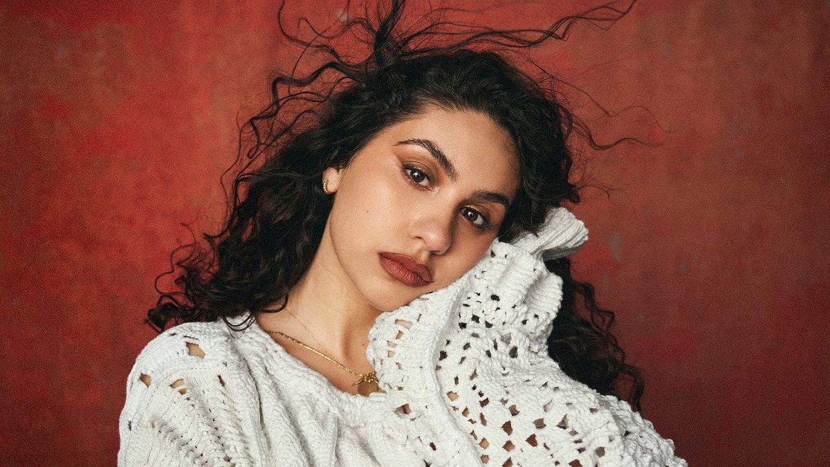 Alessia Cara: Love & Hyperbole Tour