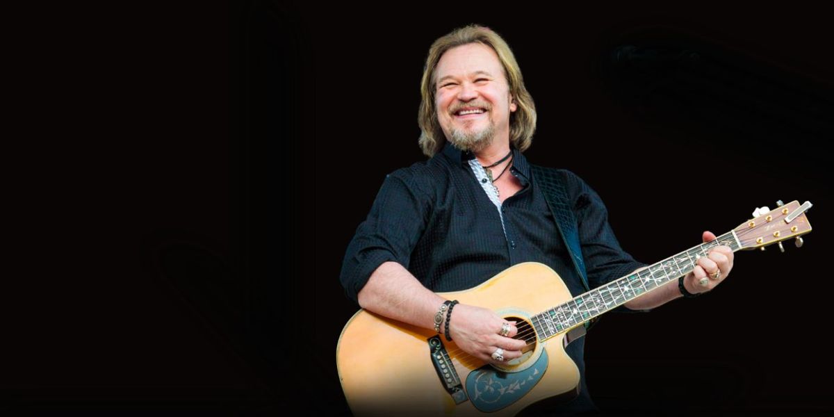 Travis Tritt at Akron Civic Theatre