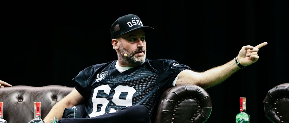 Tom Segura (21+)