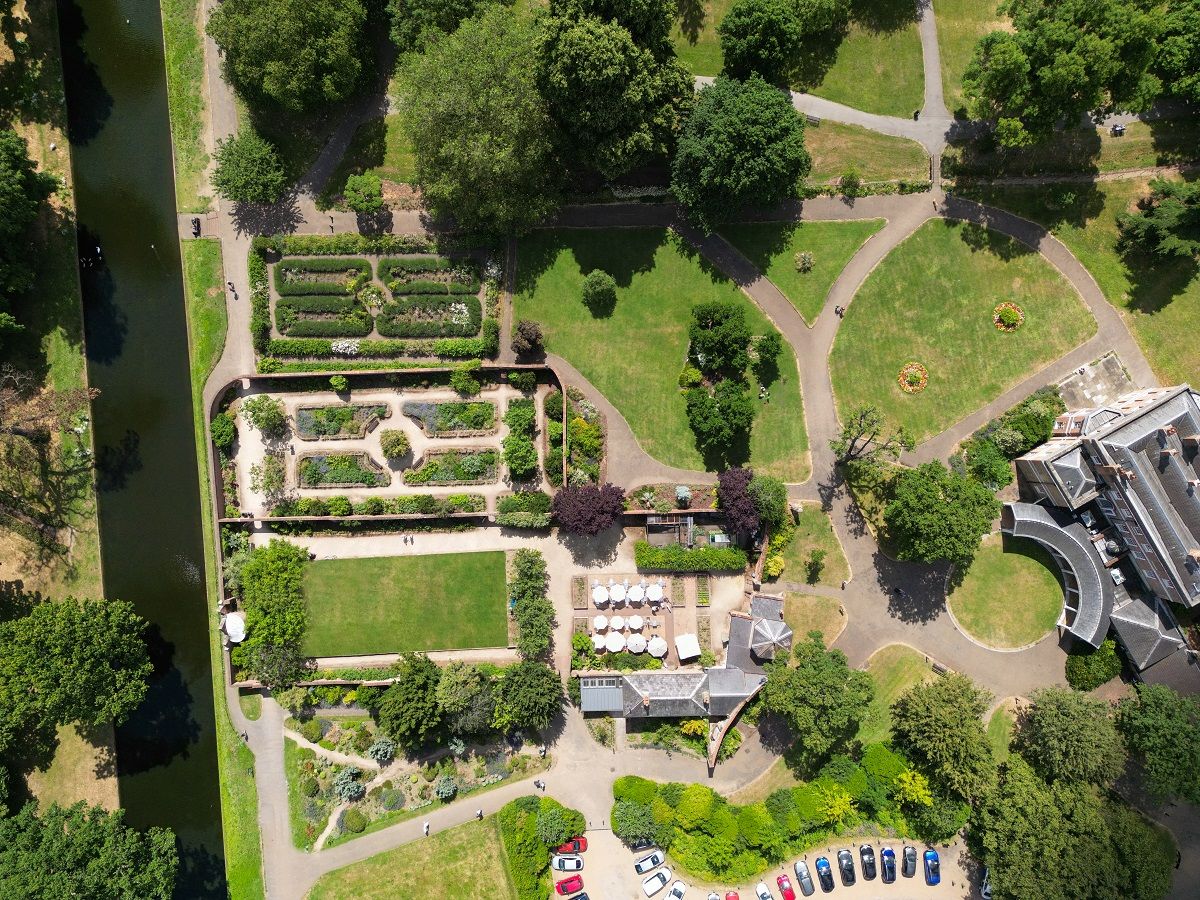 Guided Tour of Valentines Gardens