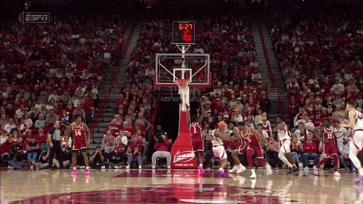 Oklahoma Sooners at Arkansas Razorbacks Womens Basketball