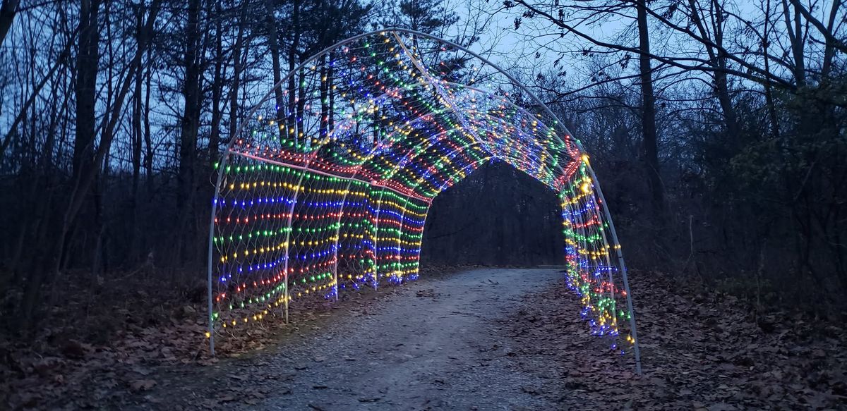 Winter Hike Series: Hot Cocoa and Twinkling Lights 