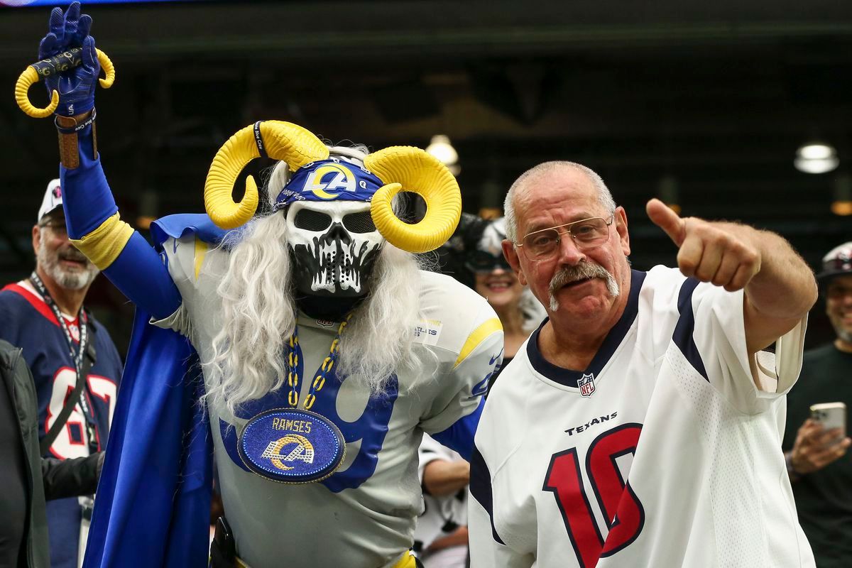 Houston Texans at Los Angeles Rams