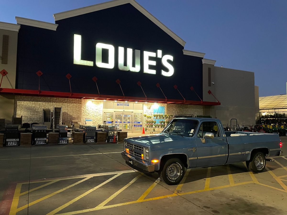 Lowe\u2019s Car Show 