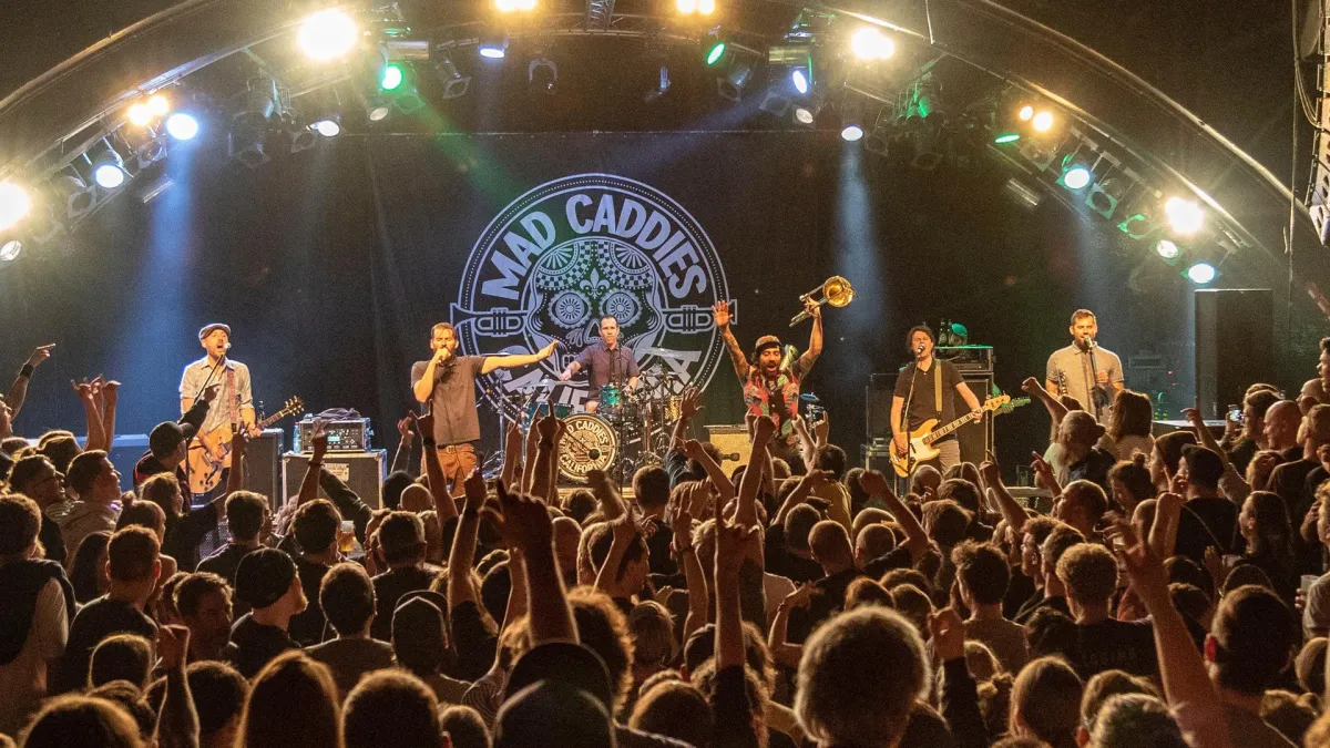 Mad Caddies, Authority Zero in Calgary