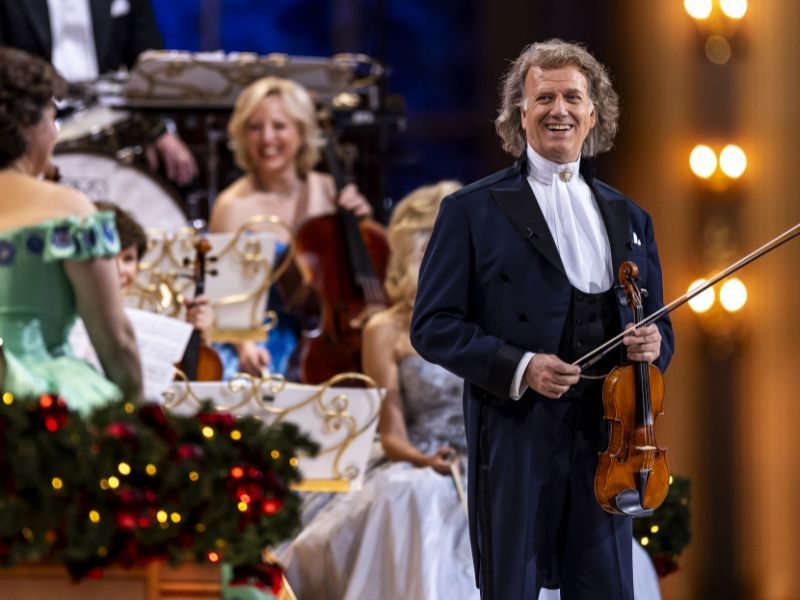  Andr\u00e9 Rieu's 2024 Christmas Concert | Gold and Silver