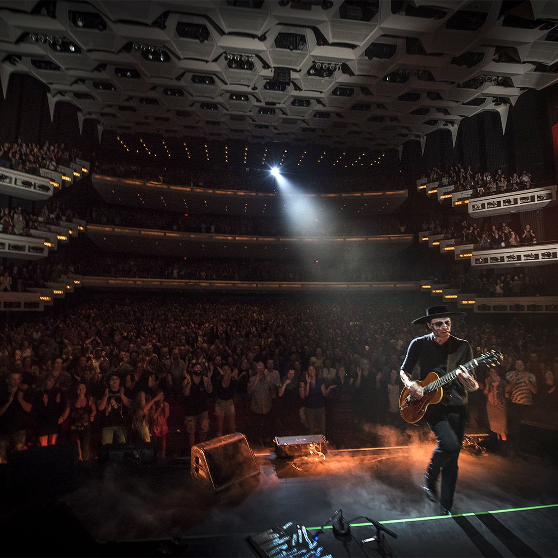 Ebi at Place Des Arts - Salle Wilfrid Pelletier