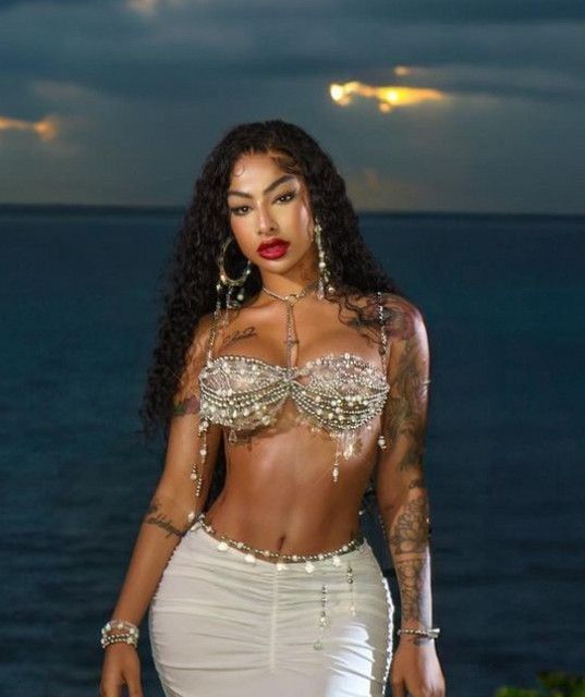 Yailin la Mas Viral in Wilmington