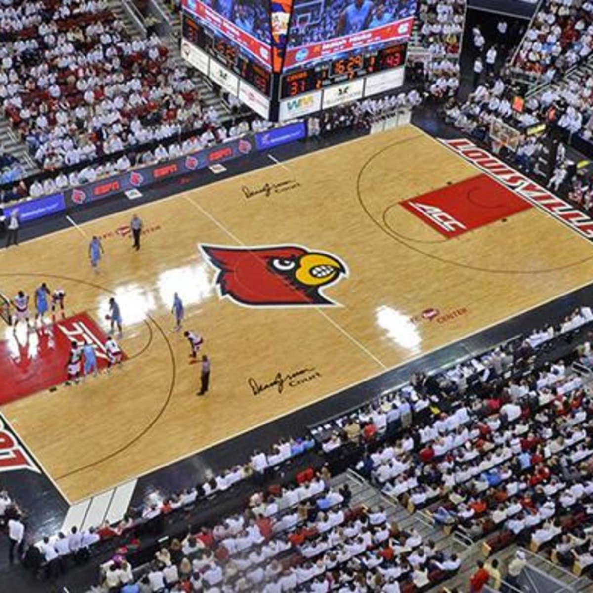 Stanford Cardinal at Louisville Cardinals Mens Basketball at KFC Yum Center